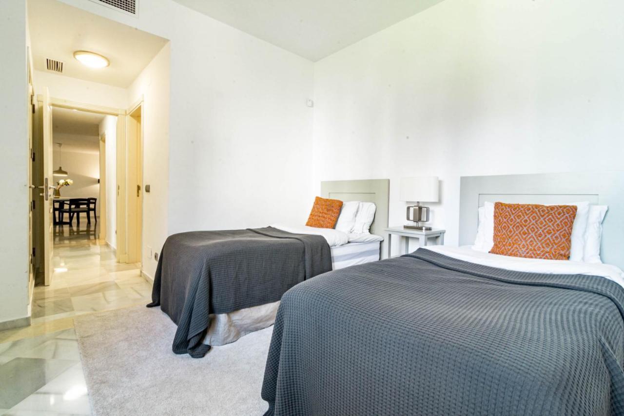 FA- Luxury 2 bedroom apt Fuente Aloha Marbella Exterior foto